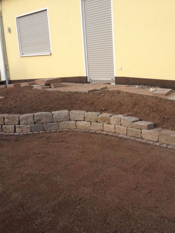 Stein_im_Garten32.jpg
